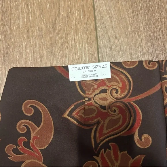 Chicos Juliet So Sliming Pant - Picture 6 of 11